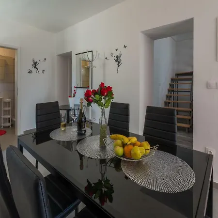 Iva Man * Crikvenica