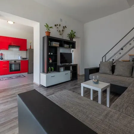 Iva Man * Crikvenica